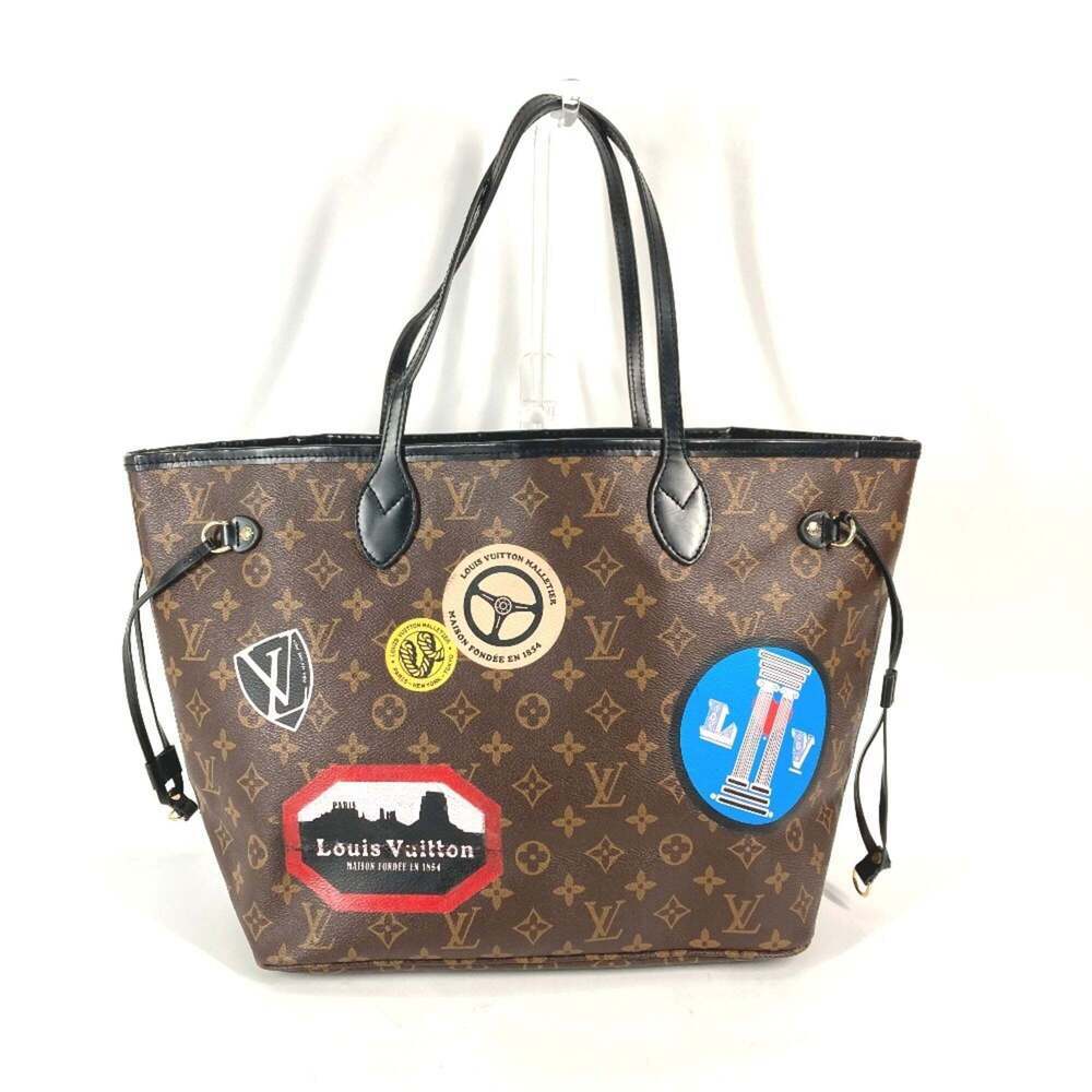 LOUIS VUITTON Black Monogram Canvas Neverfull MM Shoulder Bag